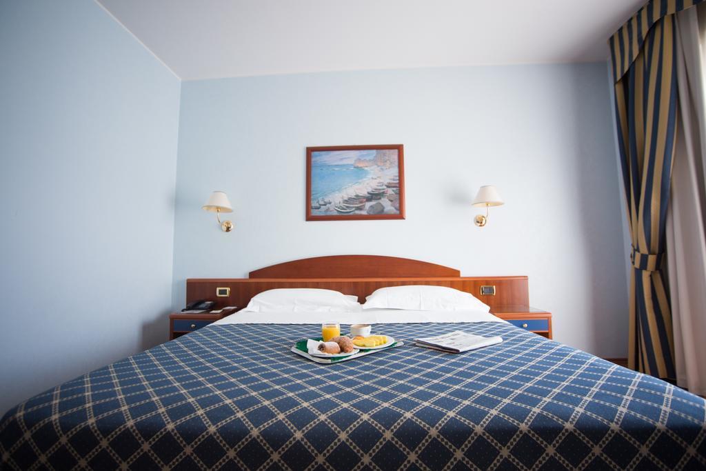Hotel Levante Fossacesia Kültér fotó