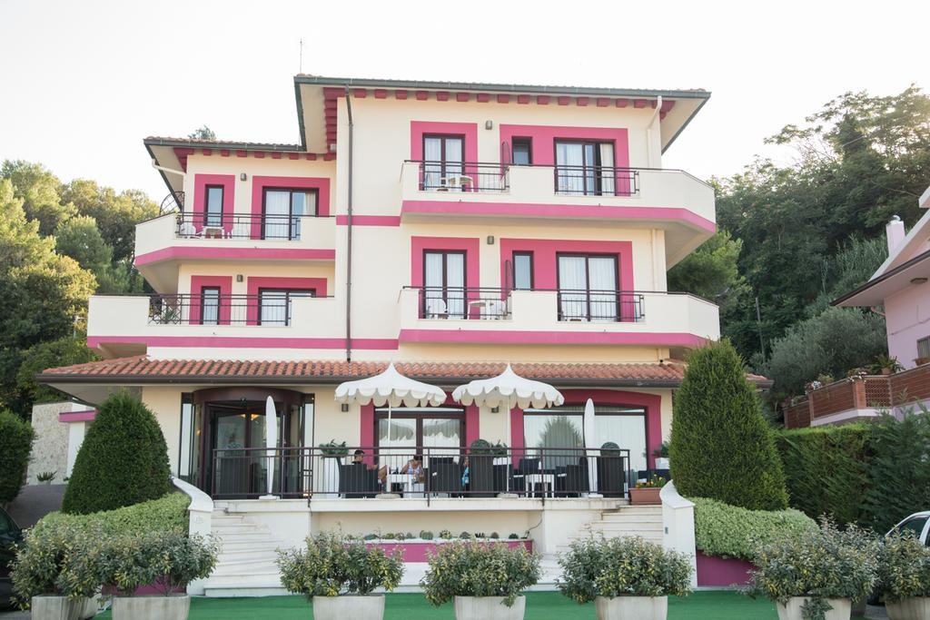 Hotel Levante Fossacesia Kültér fotó