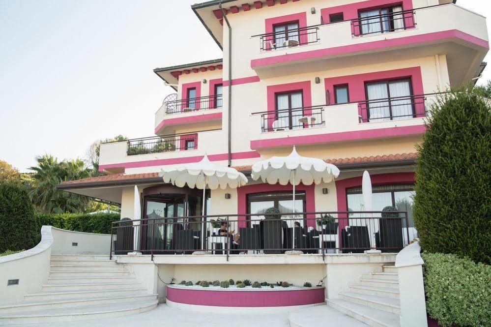 Hotel Levante Fossacesia Kültér fotó